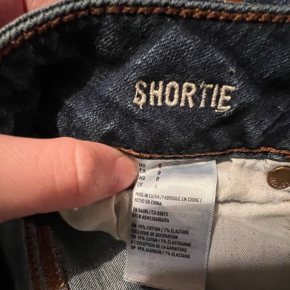 Shorts - Picture 3 of 3